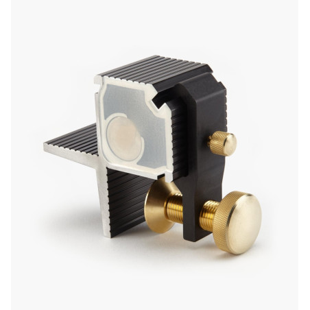 Right-Angle Guide - 05T04.01