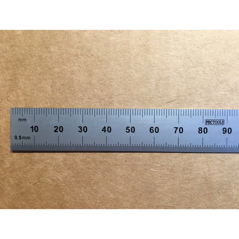 900mm Flexible rule