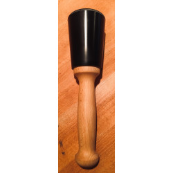 Liten rund klubba med gummi