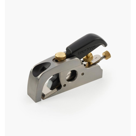 Veritas trubbnoshyvel