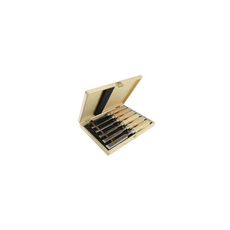 Set of 6 bevel edge chisels in wooden box