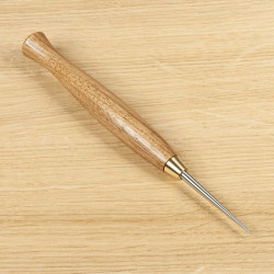 No. 802 Scratch Awl Walnut/Brass