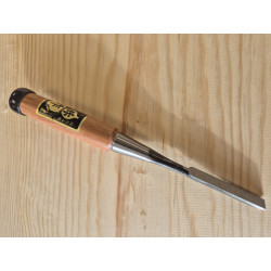 Fujikawa Japanese Oire Chisel, 9 mm